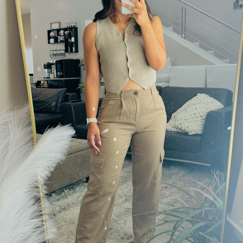 Women's Button-Front Sweater Vest - Universal Thread™ Tan S